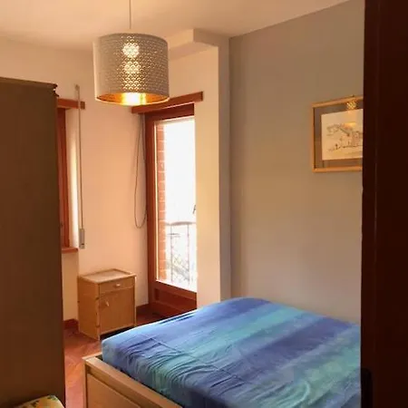 I Gerani: Central Scanno Apartment with Mountain Views Exterior photo