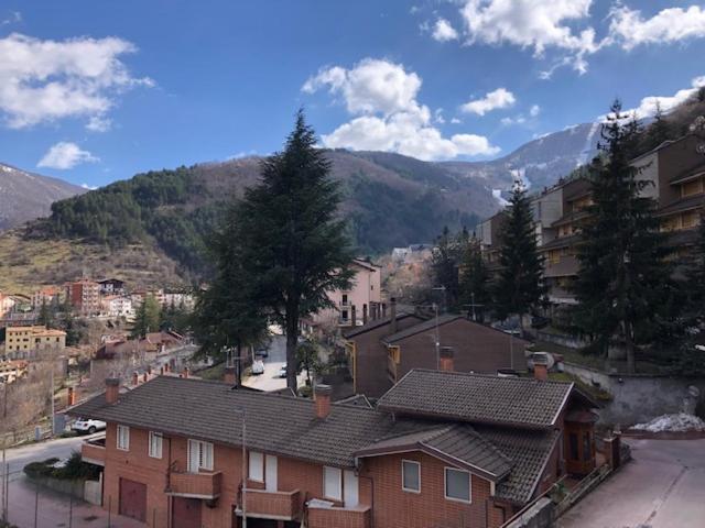 I Gerani: With Mountain Views Holiday home *