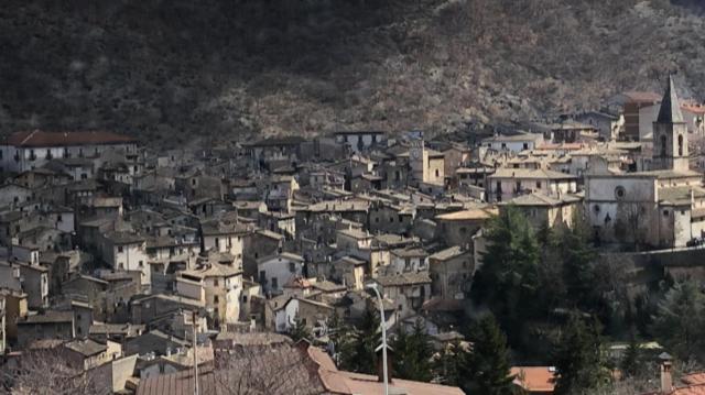 I Gerani: With Mountain Views Holiday home